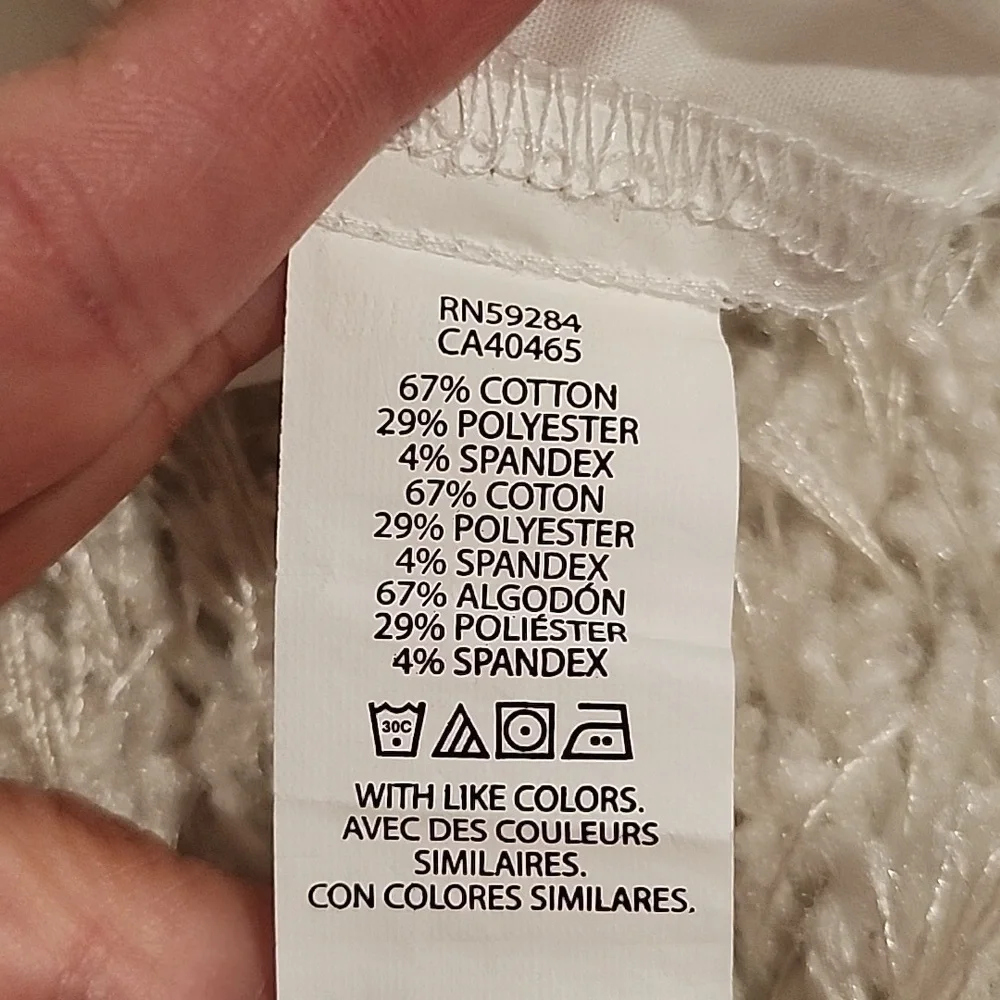 The children place White shirt M 7/8
